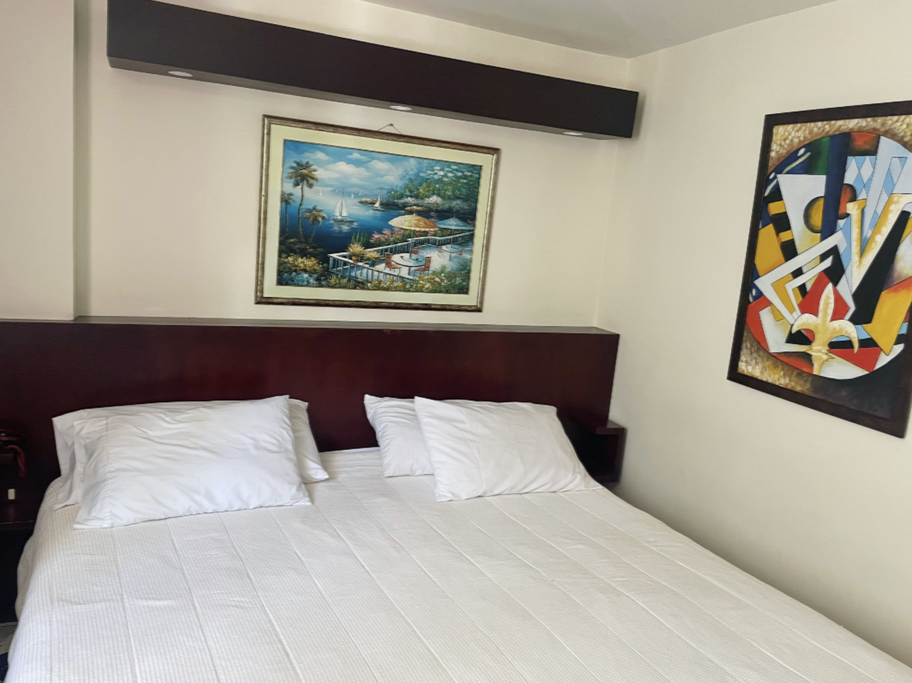 Habitación de hotel cerca al mar